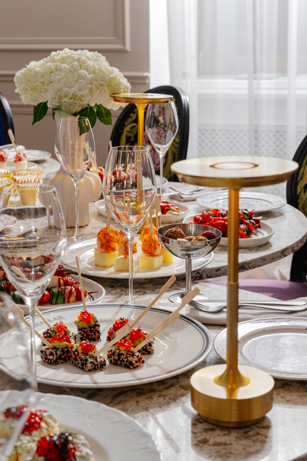 Площадки ACADEMIA Особняк SHUVALOFF