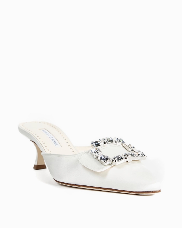 Нашли красивые свадебные туфли, в которых не