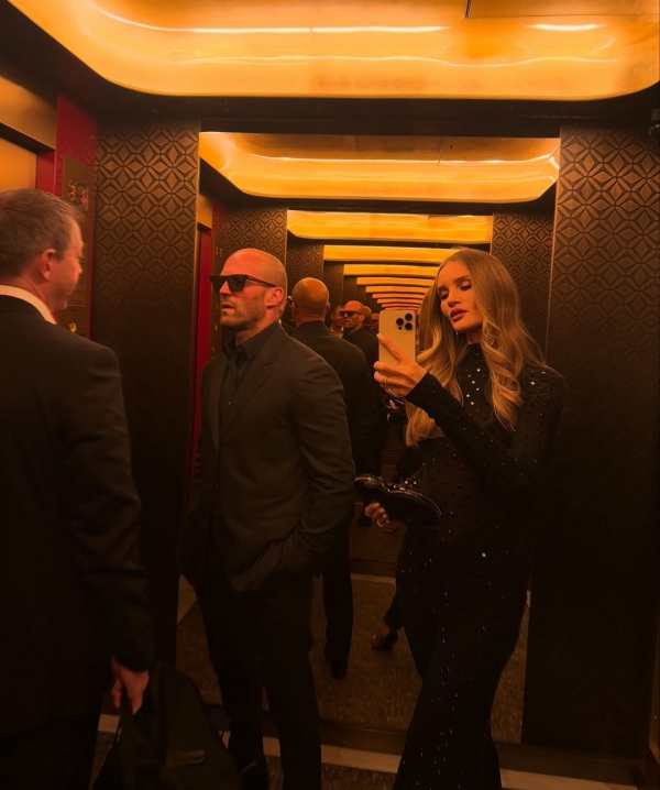 Роузи Хантингтон-Уайтли и Джейсон Стэтхем: история любви,