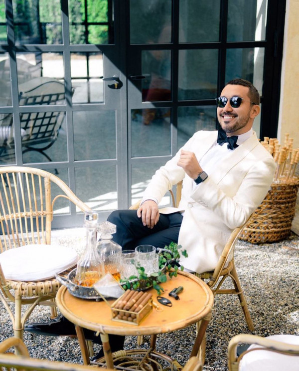 Ведущие Константин Анисимов