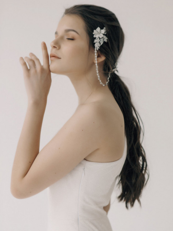 Геометрия как тренд сезона в свадебных платьях