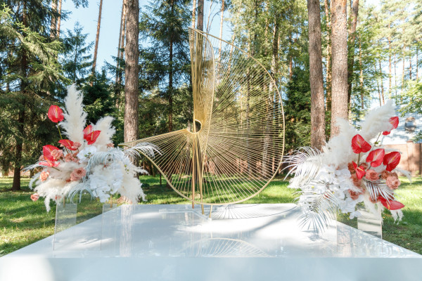 7 свадеб в лаконичном стиле