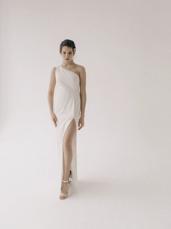 Геометрия как тренд сезона в свадебных платьях