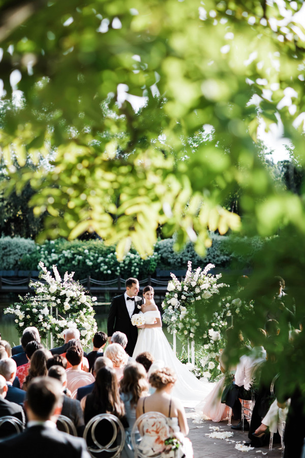 Атмосферная свадьба Ани и Сарпера