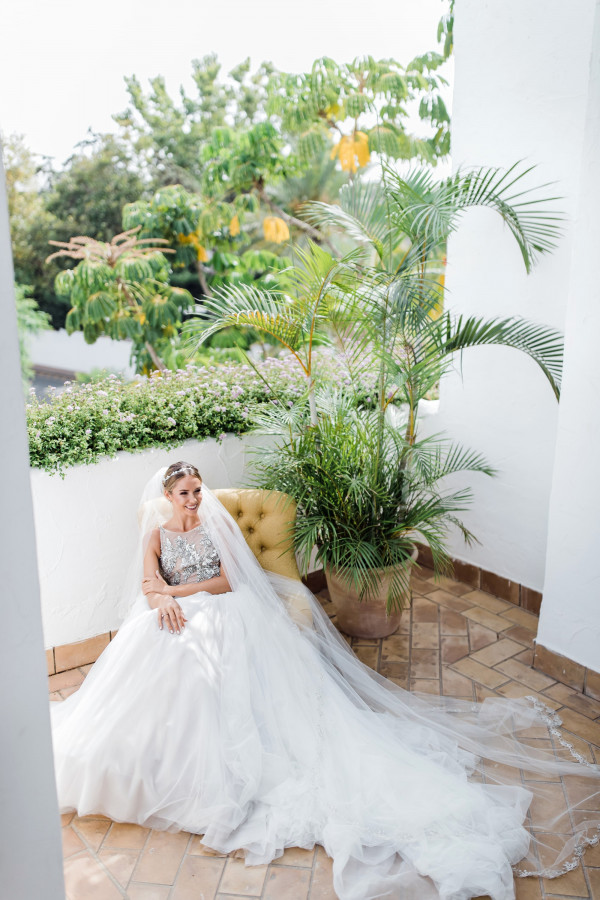 Летняя свадьба в тропическом саду