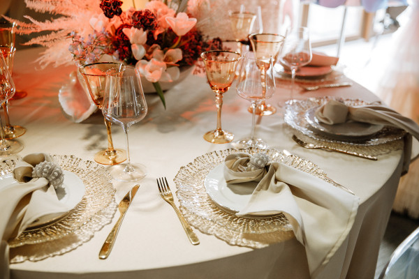 Воскресный бранч для женихов и невест в