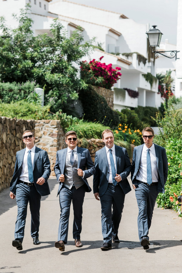 Летняя свадьба в тропическом саду