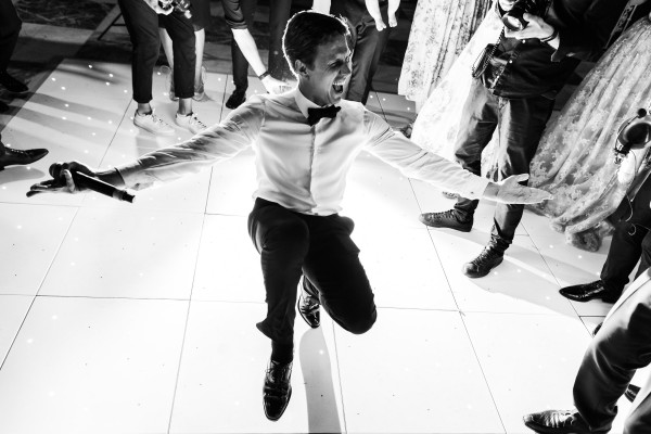 Летняя свадьба в тропическом саду