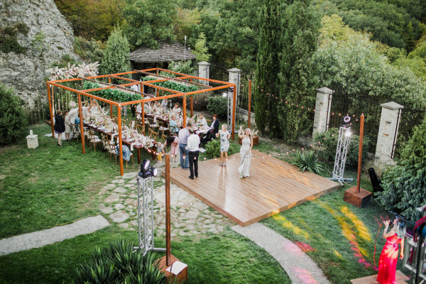 Уютная свадьба в Крыму