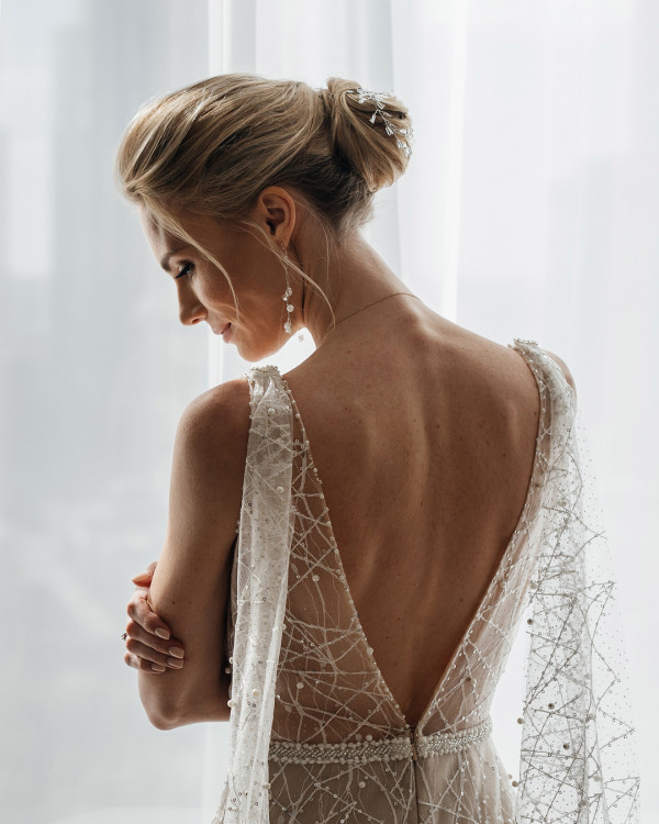 Свадебные прически 2019: тренды и примеры