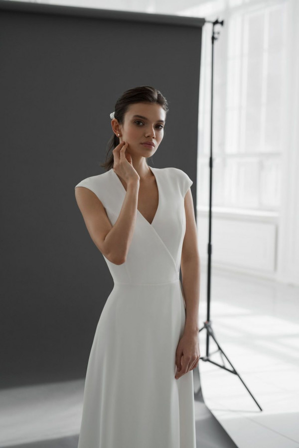 Геометрия как тренд сезона в свадебных платьях