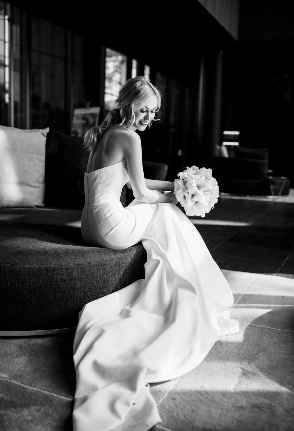 Свадебные прически 2019: тренды и примеры