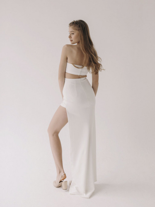 Геометрия как тренд сезона в свадебных платьях