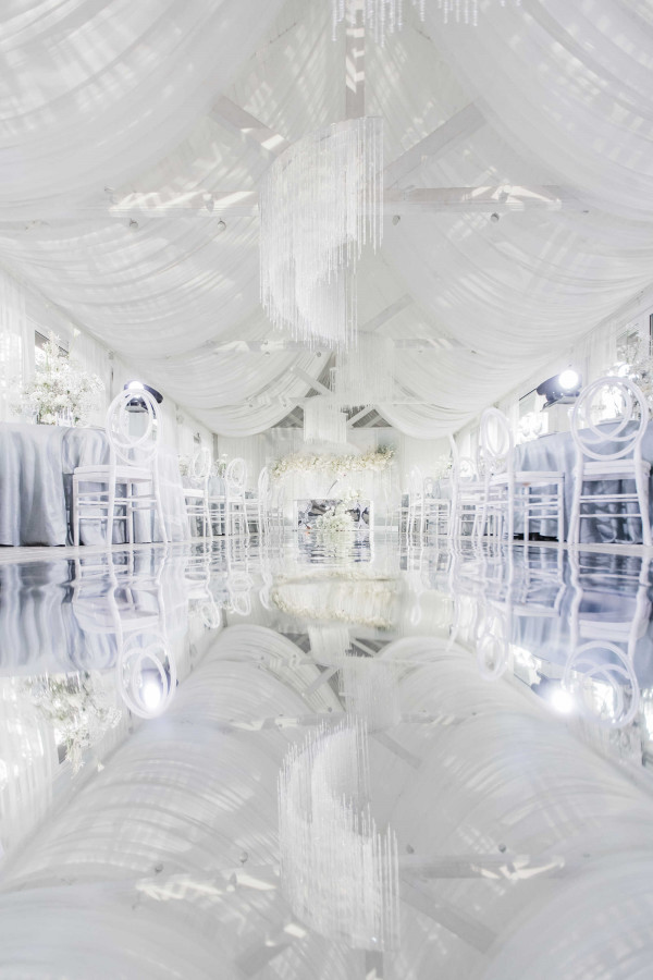 Белоснежная свадьба с хрусталем