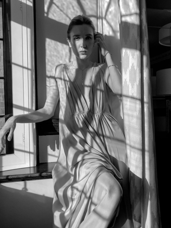 Воздушное платье и солнечный свет — все,