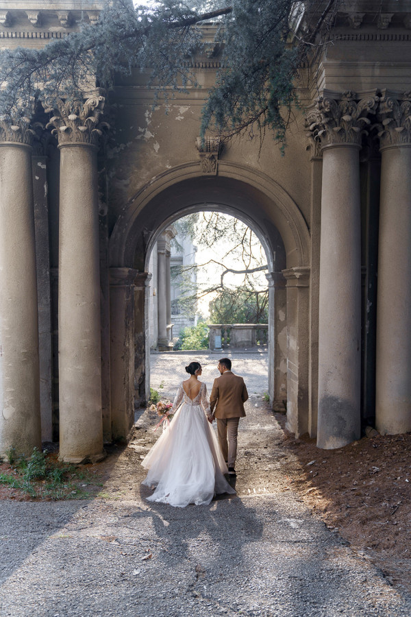 Нежная свадьба с оттенком бохо на берегу