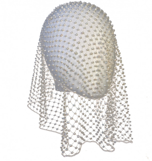 Вещь дня: жемчужная фата Sheridan Tjhung