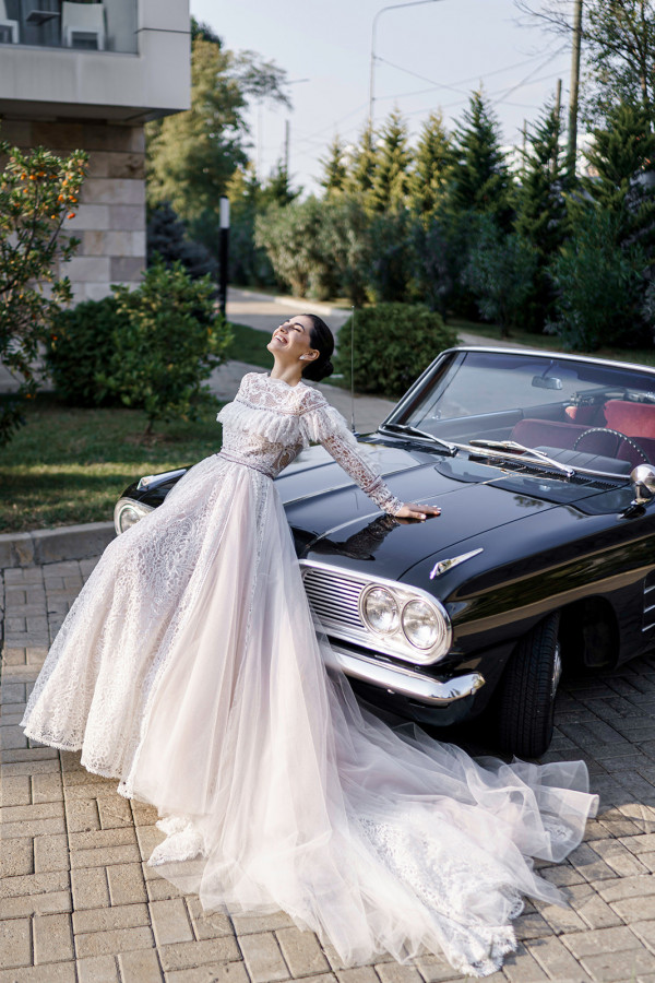 Нежная свадьба с оттенком бохо на берегу