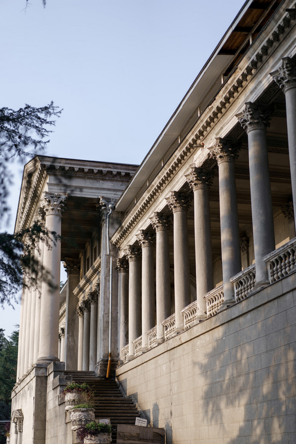 Нежная свадьба с оттенком бохо на берегу