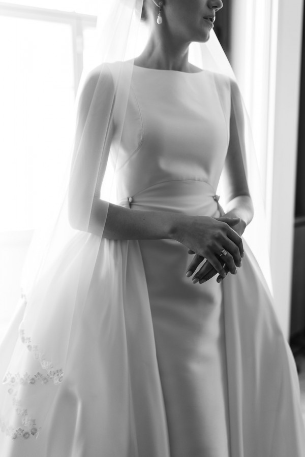 Свадьба в католическом соборе в Москве