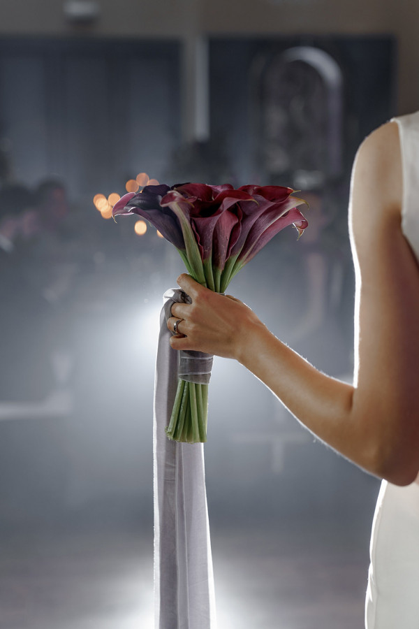 Свадьба в католическом соборе в Москве