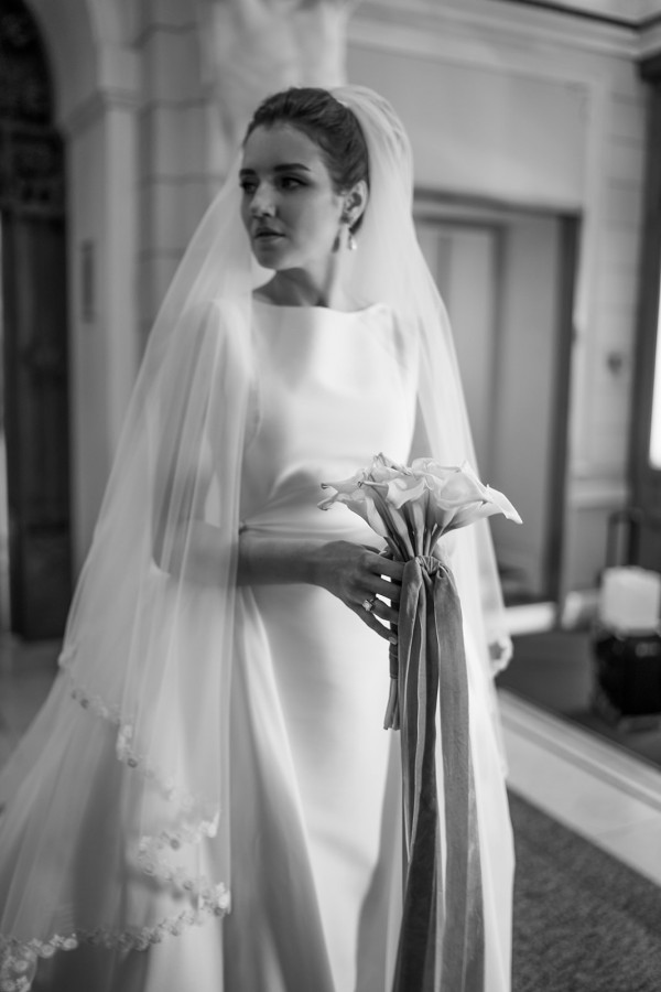 Свадьба в католическом соборе в Москве