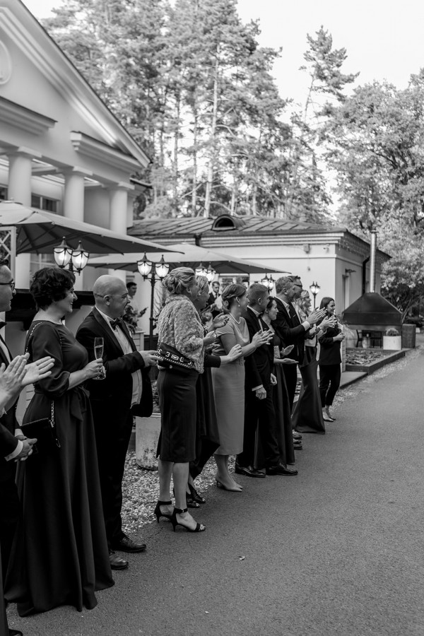 Свадьба в католическом соборе в Москве