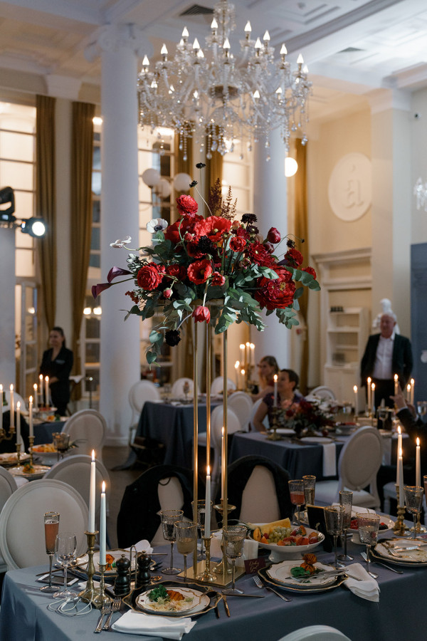 Свадьба в католическом соборе в Москве