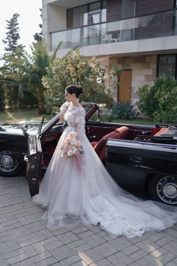 Нежная свадьба с оттенком бохо на берегу