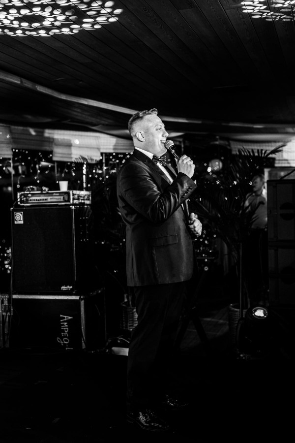 О профессии режиссера: интервью с Антоном Абучкаевым