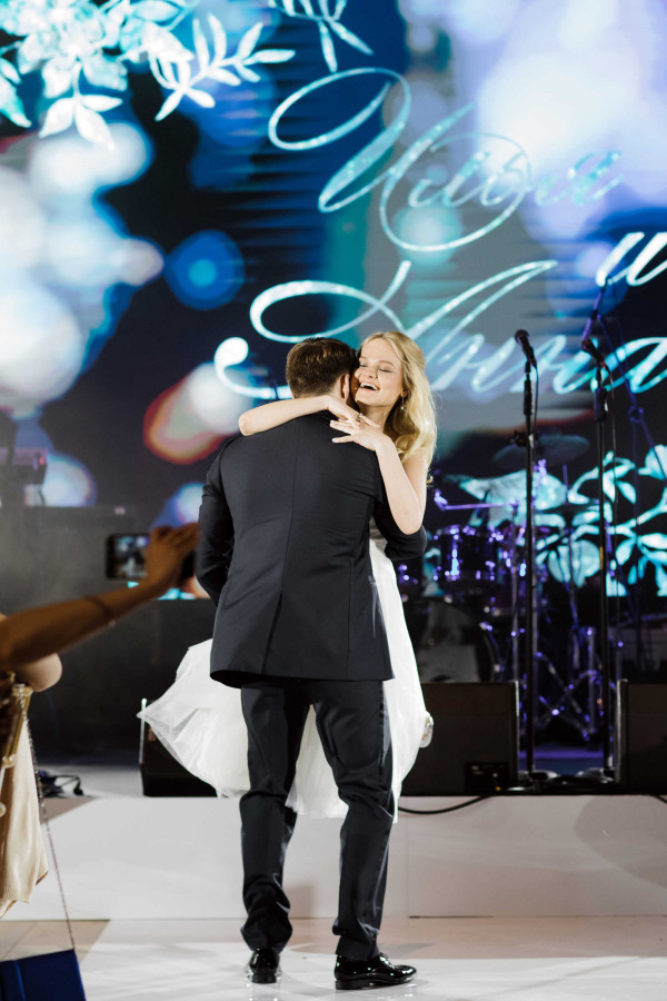 Нежная свадьба в загородном яхт-клубе