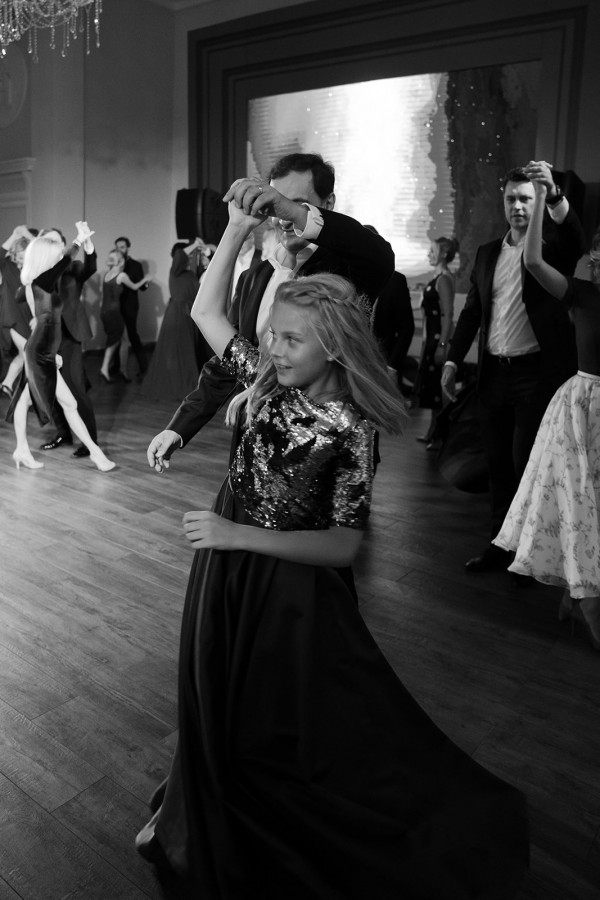 Свадьба в католическом соборе в Москве