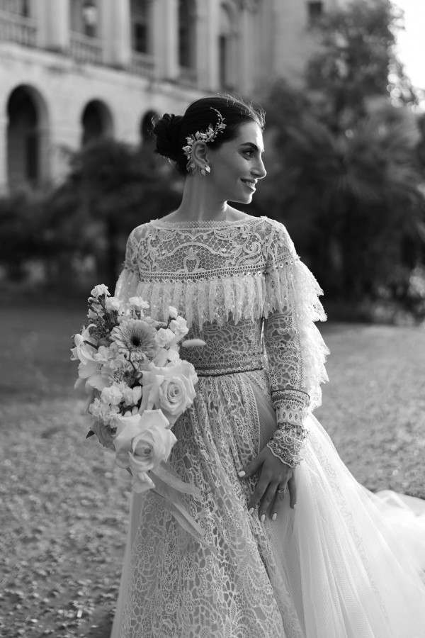 Нежная свадьба с оттенком бохо на берегу