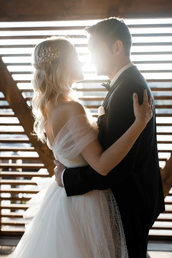 Нежная свадьба в загородном яхт-клубе