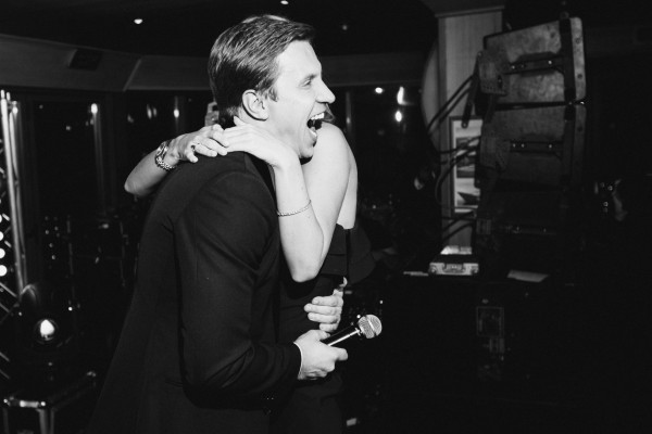 Александр Белов сделал предложение своей девушке на