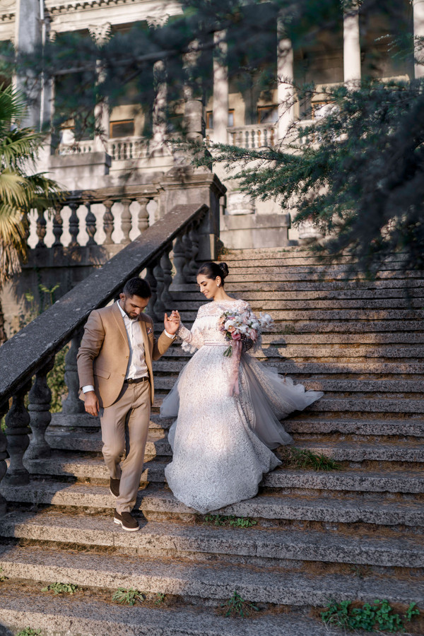 Нежная свадьба с оттенком бохо на берегу