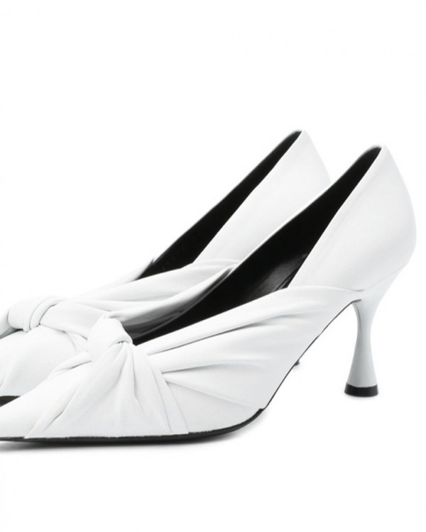 Какие туфли надеть на свадьбу в этом