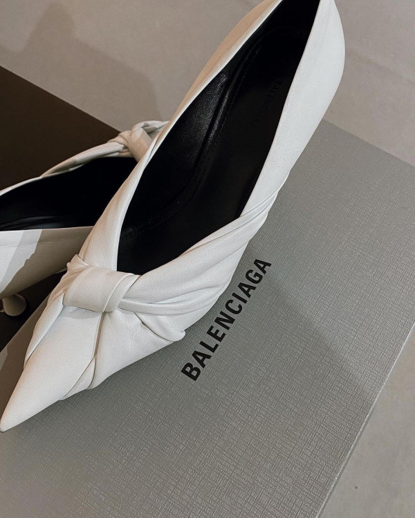 Какие туфли надеть на свадьбу в этом