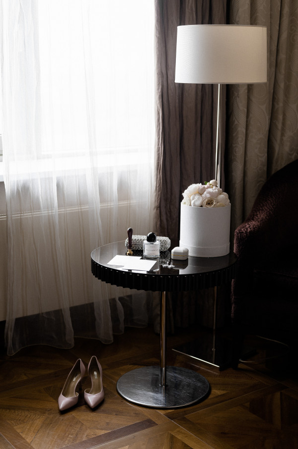 Камерная свадьба в ресторане Butler со свечами