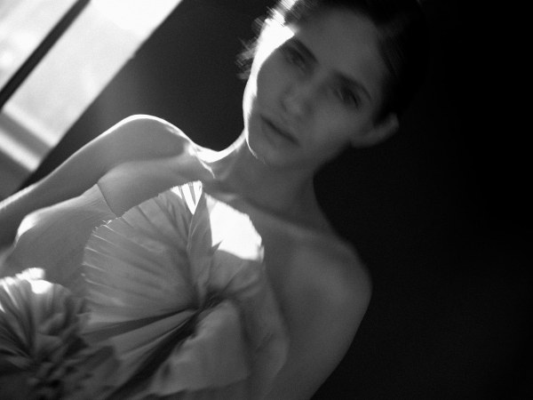 Нежный референс для фотосессии невесты в твоческом