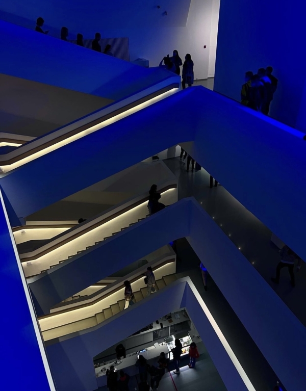 Куда сходить на свидание: 5 выставок Москвы