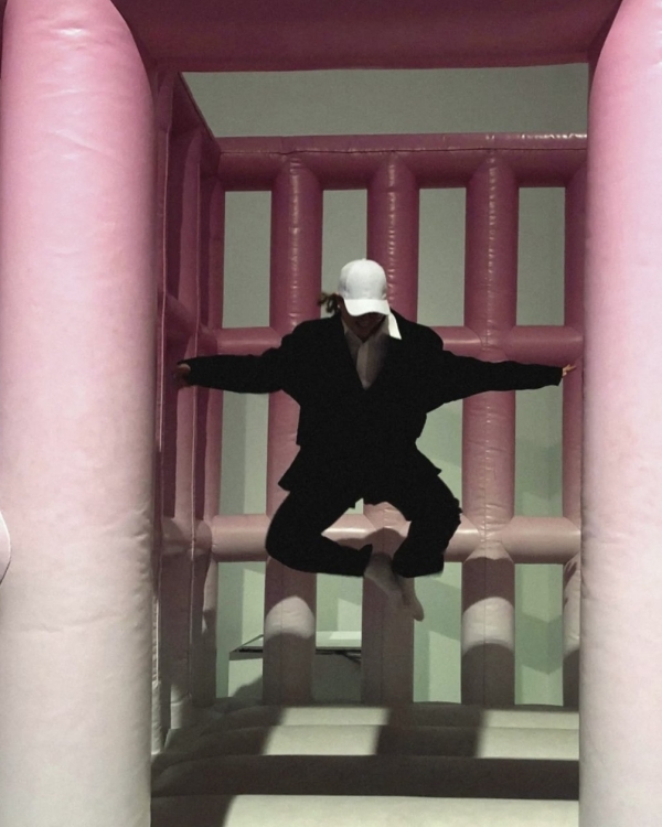 Куда сходить на свидание: 5 выставок Москвы