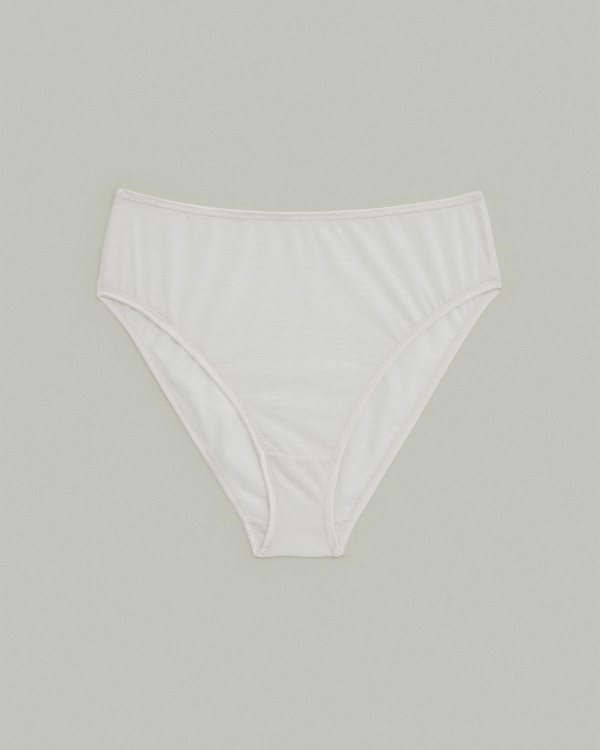 Где искать трусики-слипы для съемки утра невесты