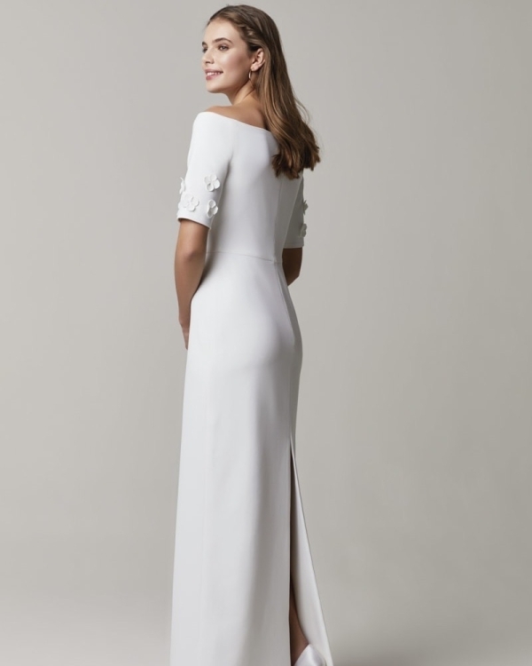 Платья-трансформеры — актуальная альтернатива нескольким нарядам