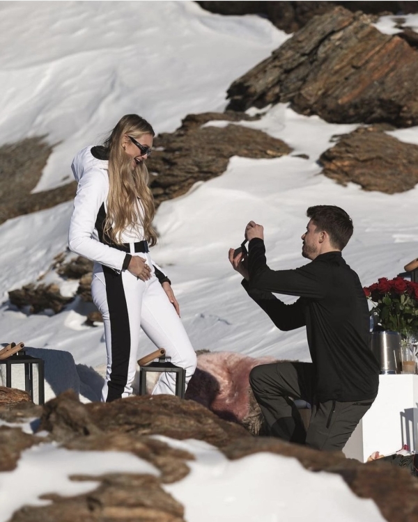 Ring selfie: как красиво рассказать о помолвке