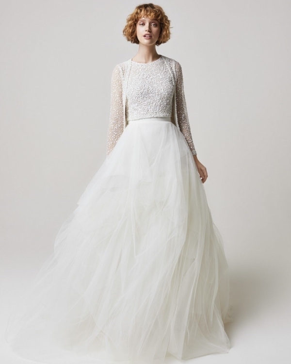 Платья-трансформеры — актуальная альтернатива нескольким нарядам