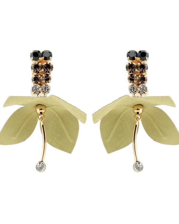 10 цветочных украшений для весенне-летней свадьбы