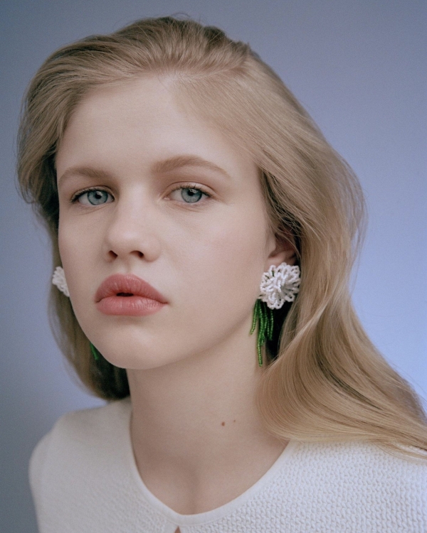 10 цветочных украшений для весенне-летней свадьбы