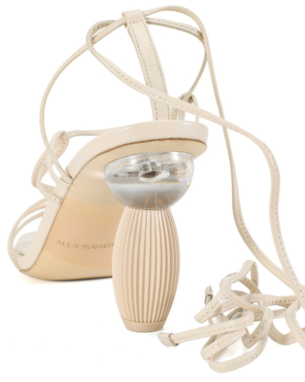 Где купить свадебные туфли в Питере?