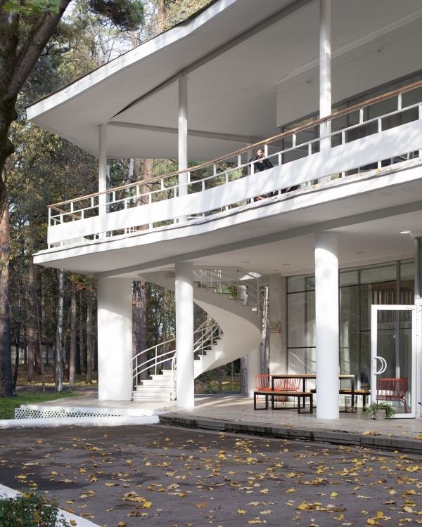 7 стильных локаций для свадебной фотосессии в